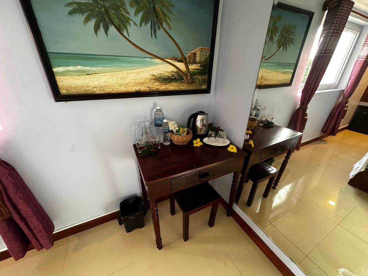 Hotel Hawaii Lounge Sihanoukville Exterior foto
